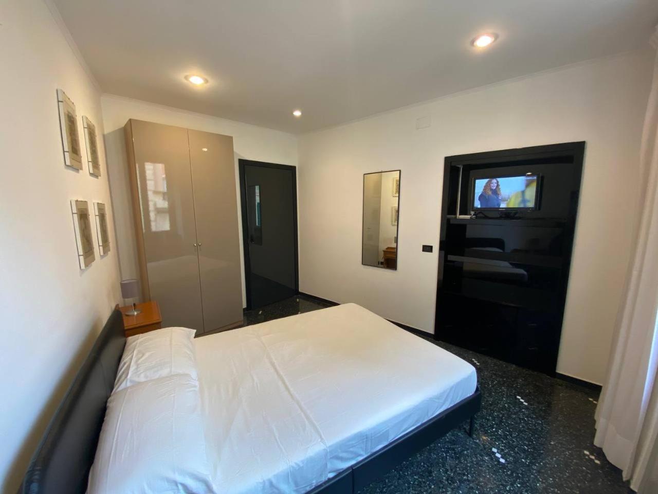 Martel Rooms - Genova Centro Brignole Luaran gambar