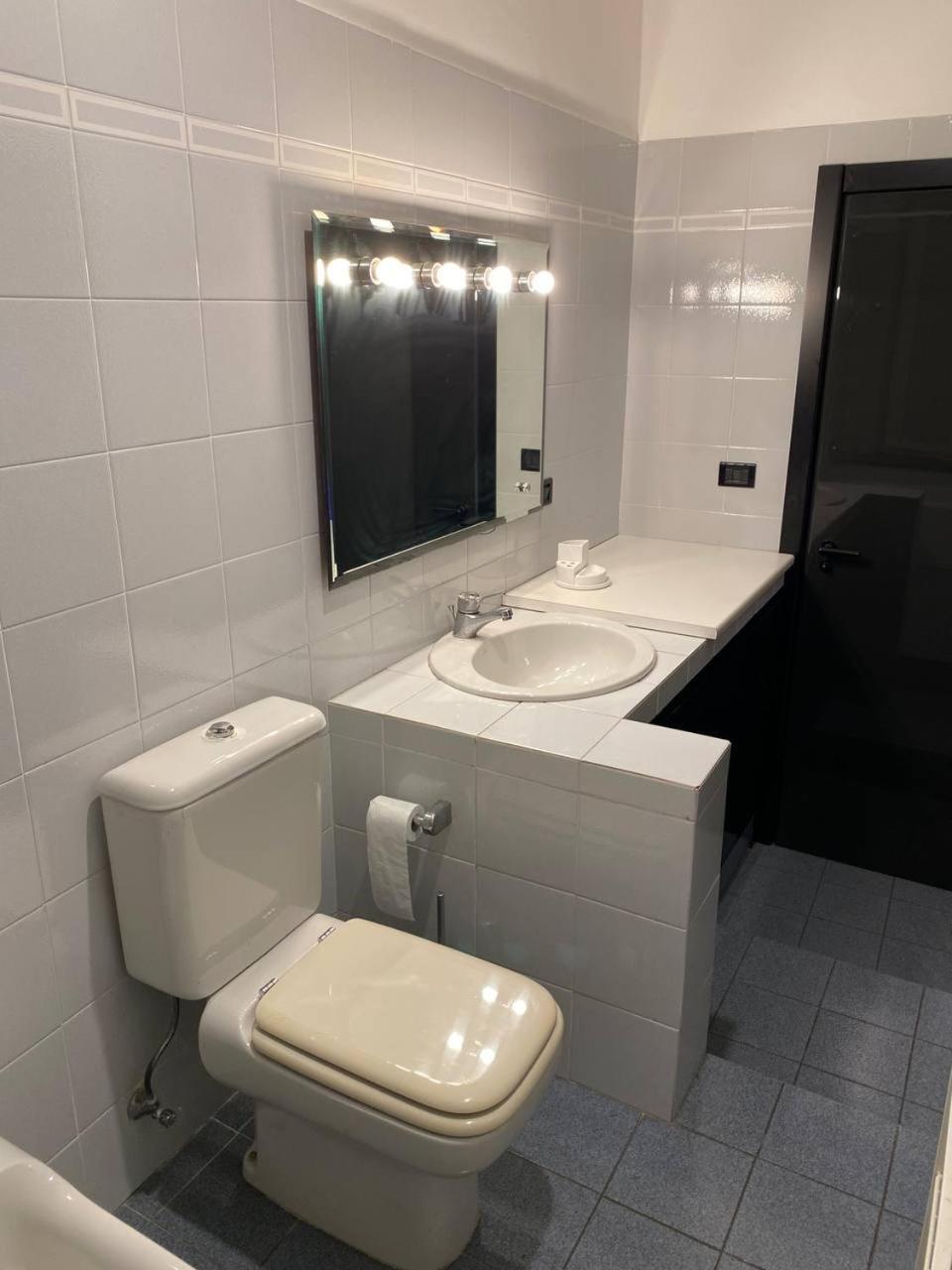 Martel Rooms - Genova Centro Brignole Luaran gambar